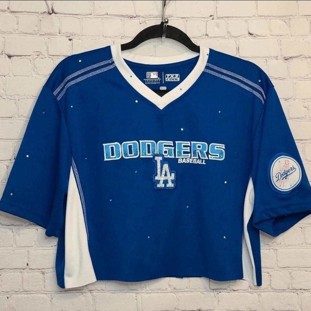 LA Dodgers V-neck Crop Top